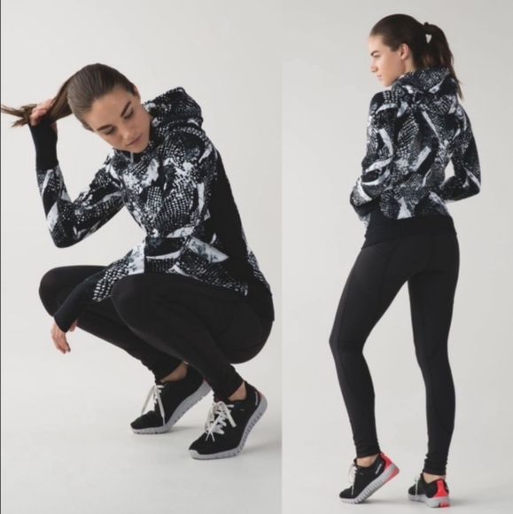 Lululemon Scuba Hoodie III Static Mist White Black / Black, W4IC8S, Size 6 - Picture 2 of 16